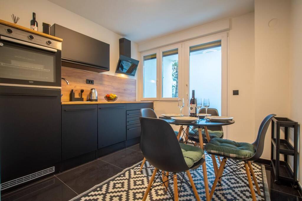 Apartment Hesa- 4 Star Apartment Rijeka Extérieur photo