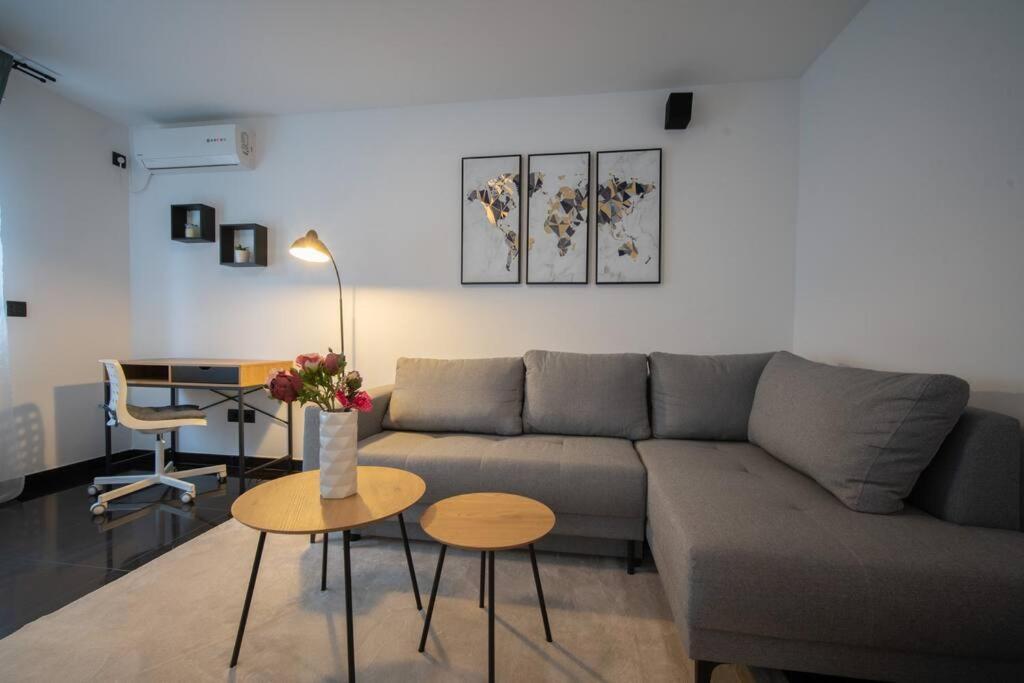 Apartment Hesa- 4 Star Apartment Rijeka Extérieur photo